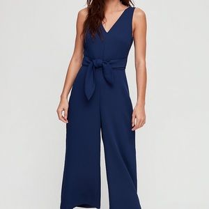 Aritzia Wilfred Écoulement V Jumpsuit in Navy